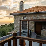 Gems Of Pinakates Villa *