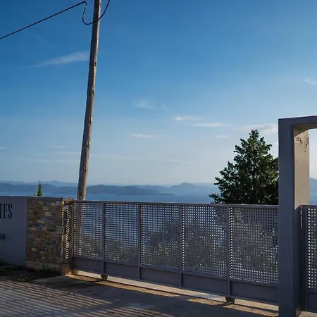 Villa Gems Of Pinakates Pinakatai