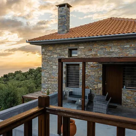 Gems Of Pinakates Villa *