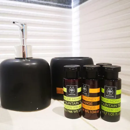 Gems Of Pinakates Pinakatai