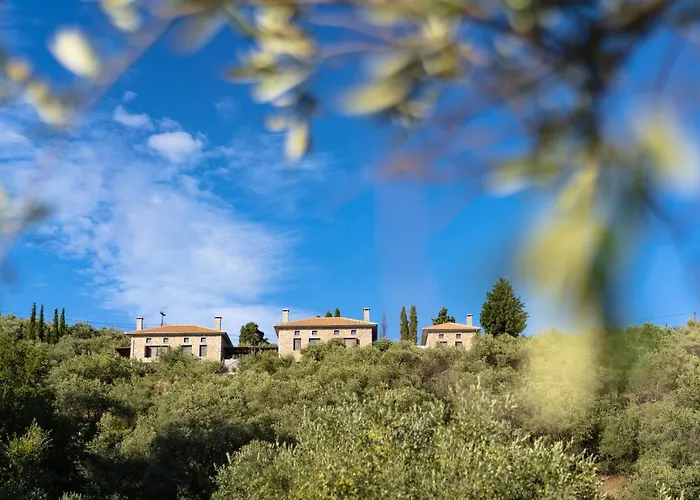 Willa Gems Of Pinakates Pinakátai