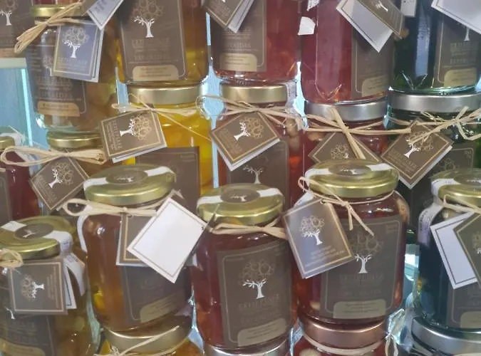 Gems Of Pinakates Pinakátai