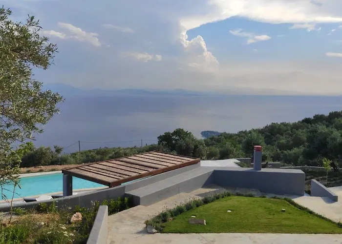 Gems Of Pinakates Willa *